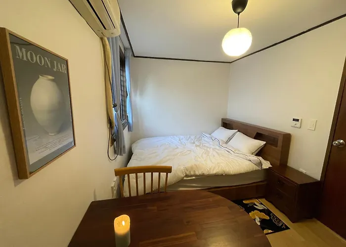 Woody House In Hongdae, Sinchon Seoul